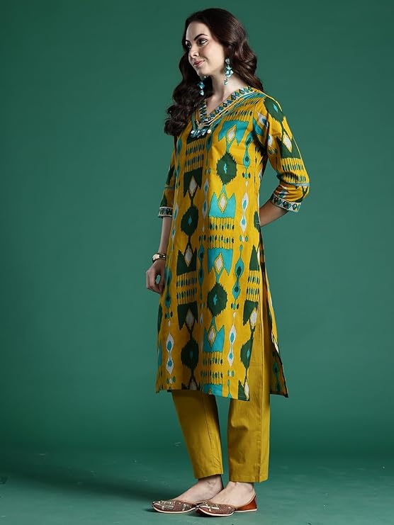 Women's Straight Pure Cotton Geometric Printed Kurta & Pant with Dupatta Set