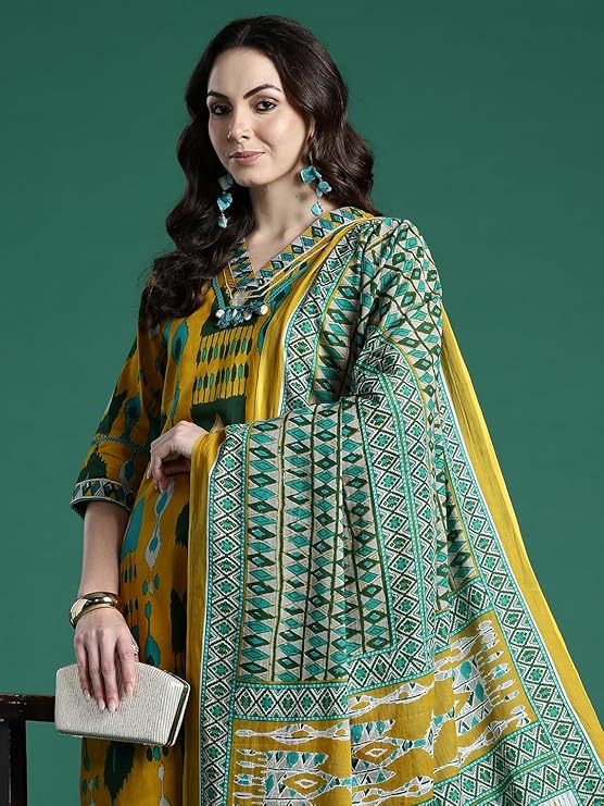 Women's Straight Pure Cotton Geometric Printed Kurta & Pant with Dupatta Set